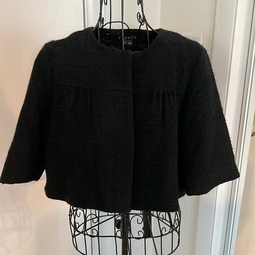 #884 EUC Theory Wool Bolero Style Jacket